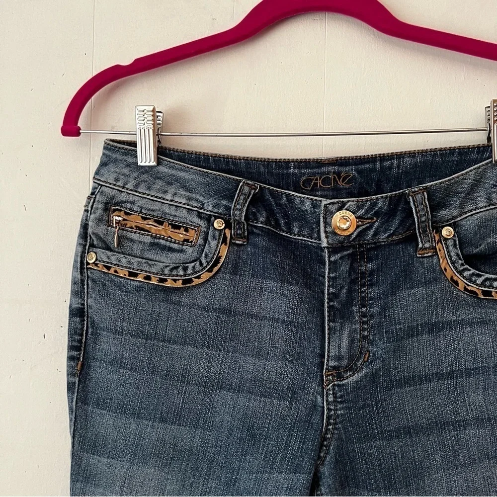 Cache Mid-Rise Animal Print Trimmed Boot Cut Jeans Size 6